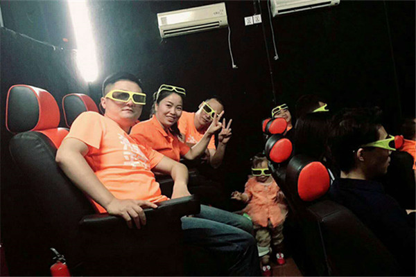 5D電影_副本.jpg 5D電影_副本.jpg