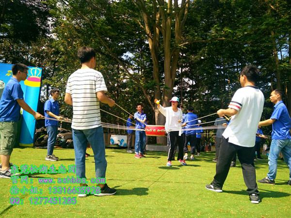 眾星捧月_副本.jpg 眾星捧月_副本.jpg